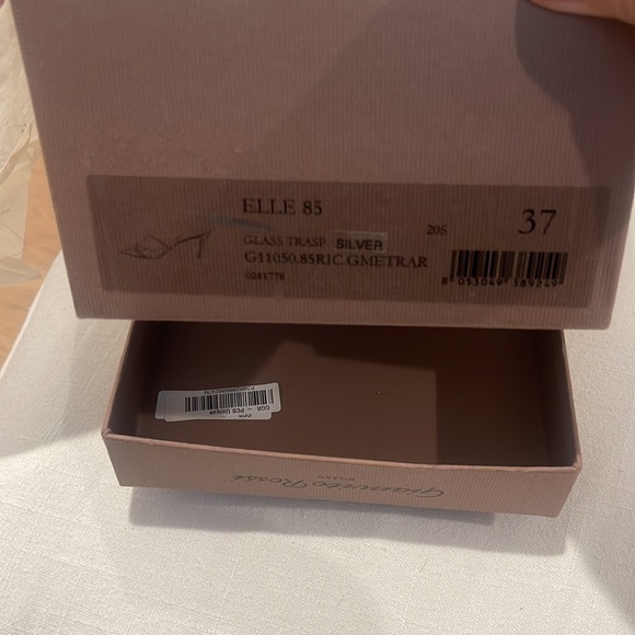 Gianvito Rossi NWT size 37 Elle Mule 85 stiletto in silver. These are in store! - Picture 3 of 8
